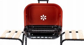 Chomik - Amerikanischer Holzkohlegrill mit seitlichen Ablagen und Rädern - BBQ0155