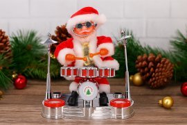 Weihnachtsmann mit Trommel – musikalisch – SAT6499